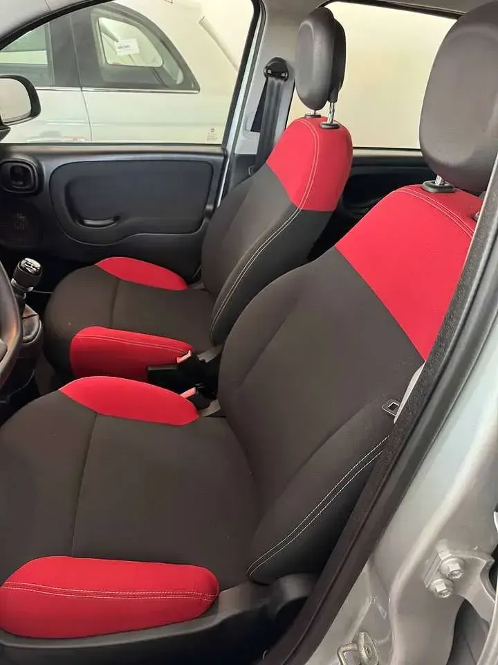Usata Fiat Panda Pop 69 CV (50 kW) 2020 Argento Utilitaria