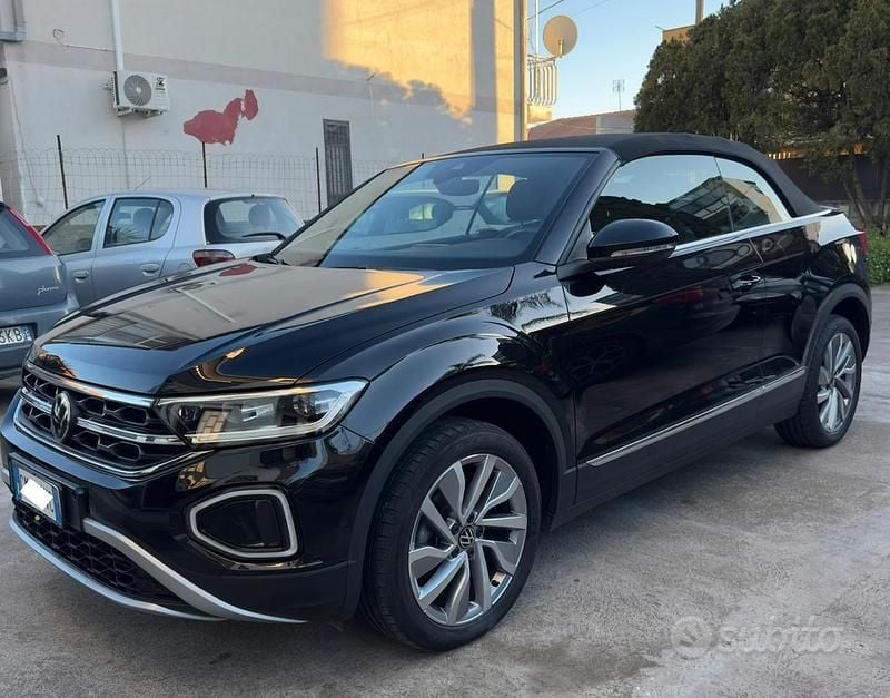 Usata VW T-Roc Cabriolet Style 150 CV (110 kW) 2023 Nero Cabrio