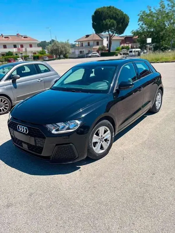 Usata Audi A1 Sportback Ambiente 95 CV (69 kW) 2020 Utilitaria