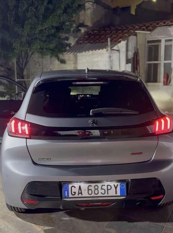 Usata Peugeot 208 Allure 101 CV (74 kW) 2020 Utilitaria