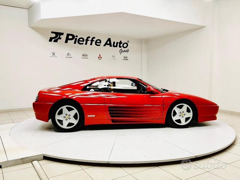 Usata Ferrari 348 300 CV (220 kW) 1990 Rosso Berlina
