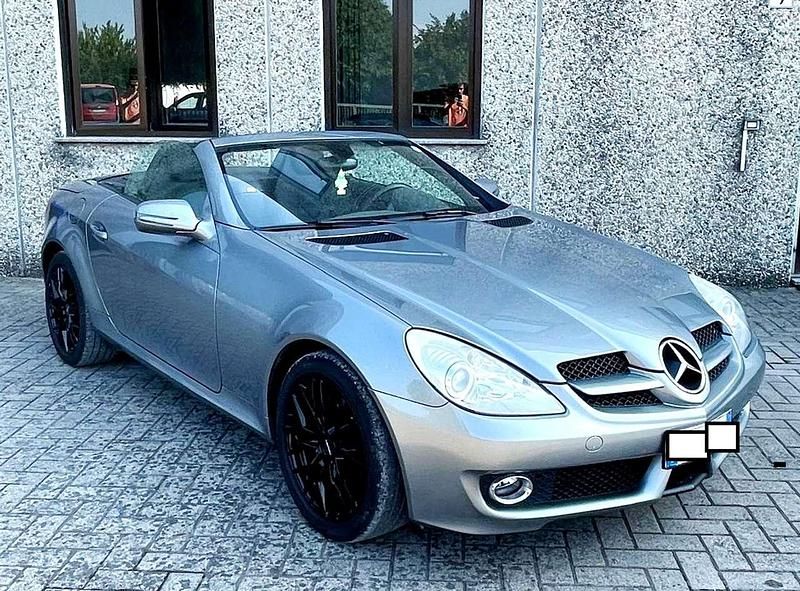 Usata Mercedes SLK200 184 CV (135 kW) 2009 Scuro Cabrio