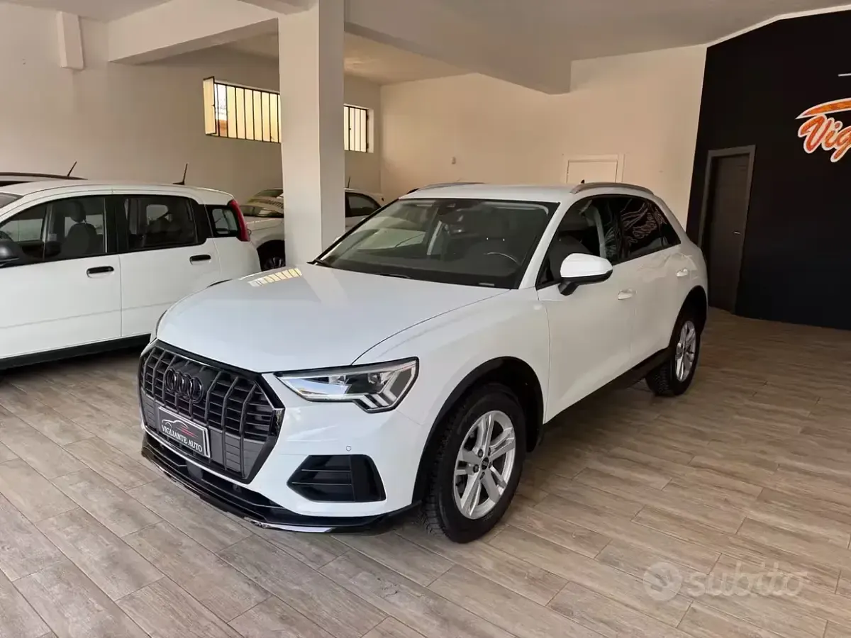 Usata Audi Q3 Advanced 150 CV (110 kW) 2022 Bianco SUV