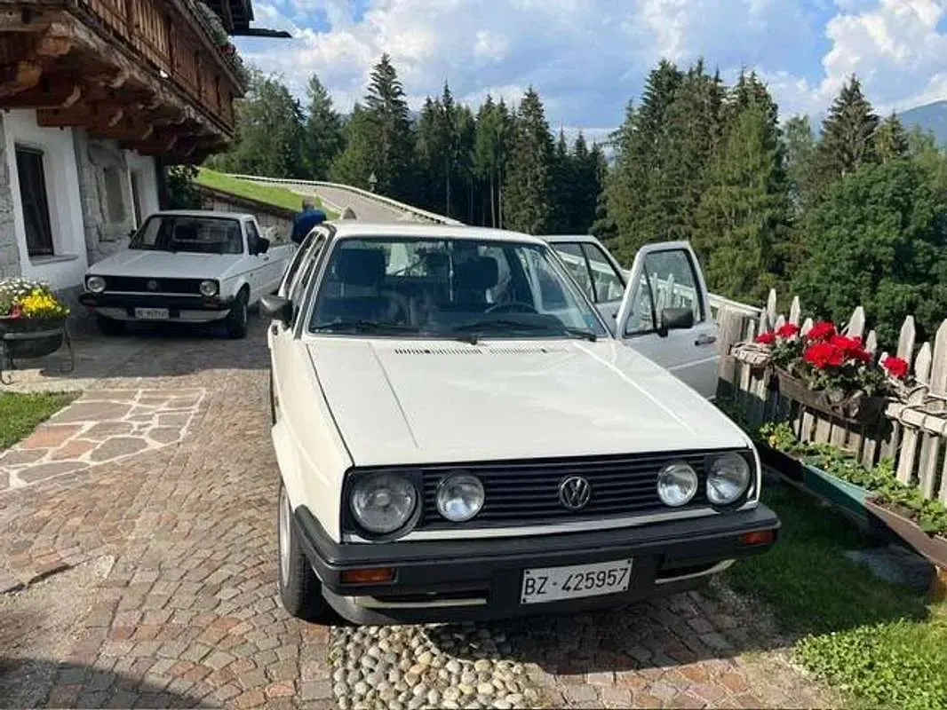 Usata VW Golf II 54 CV (39 kW) 1987 Bianco Utilitaria
