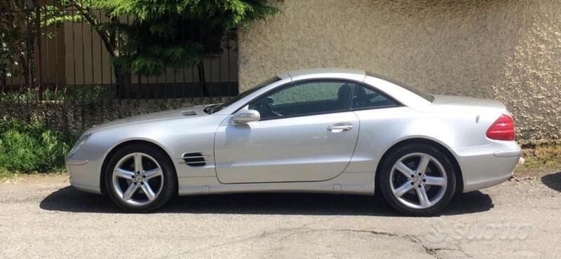 Usata Mercedes SL350 315 CV (231 kW) 2006 Grigio Cabrio