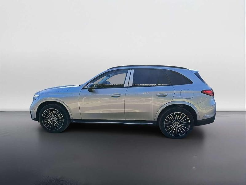 Nuova Mercedes GLC300e AMG Line Premium 197 CV (144 kW) 2026 Argento hightech SUV