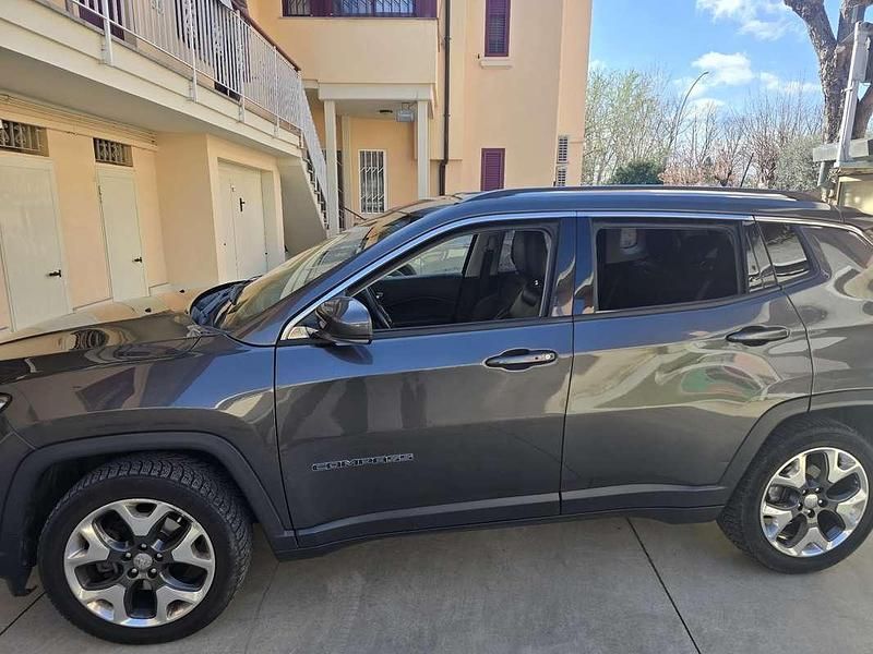 Usata Jeep Compass Limited 120 CV (88 kW) 2018 SUV