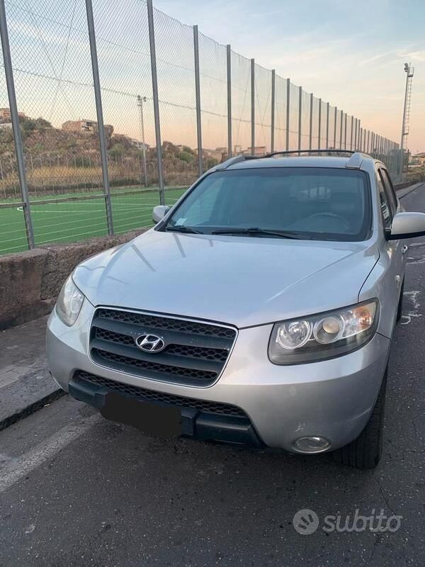 Usata Hyundai Santa Fe 155 CV (114 kW) 2007 Grigio SUV