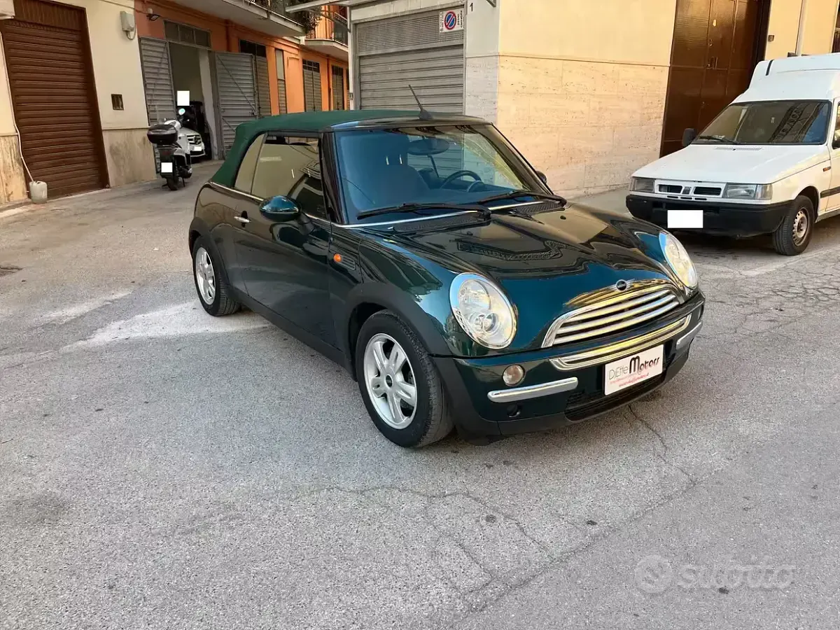 Usata Mini Cooper Cabriolet 116 CV (85 kW) 2006 Verde Cabrio
