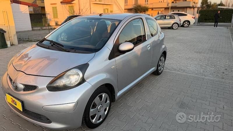 Usata Toyota Aygo Sol 68 CV (50 kW) 2006 Other Utilitaria