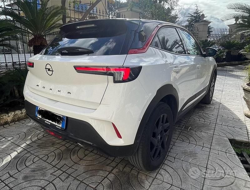 Usata Opel Mokka GS Line 110 CV (80 kW) 2022 Bianco SUV