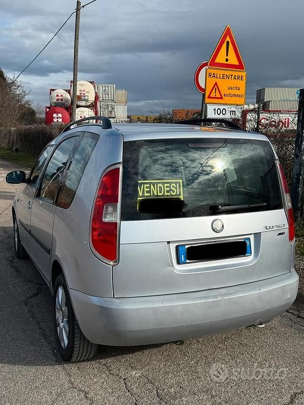 Usata Skoda Roomster 80 CV (58 kW) 2009 Monovolume