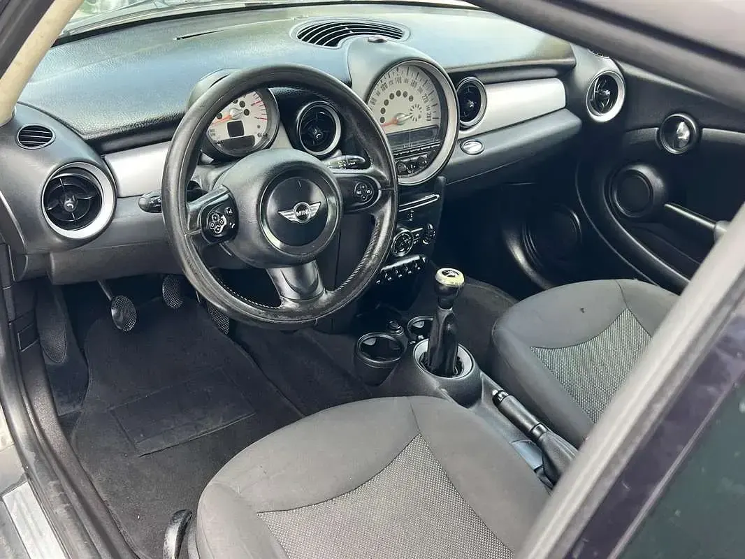 Usata Mini Cooper Coupé 90 CV (66 kW) 2011 Nero Coupé