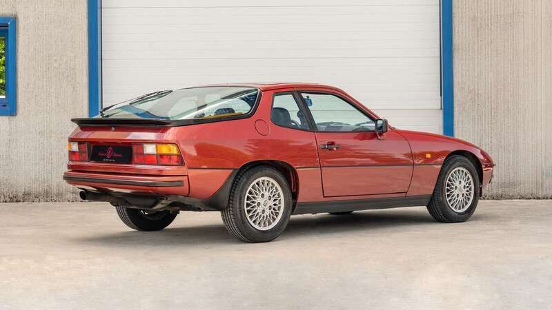 Usata Porsche 924 177 CV (130 kW) 1982 Sienna red metallic Coupé