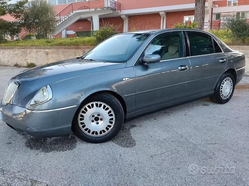 Usata Lancia Thesis 175 CV (128 kW) 2003 Grigio Berlina
