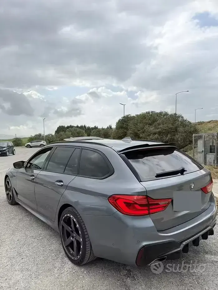 Usata BMW 520 Comfort Edition 190 CV (139 kW) 2017 Grigio Station wagon