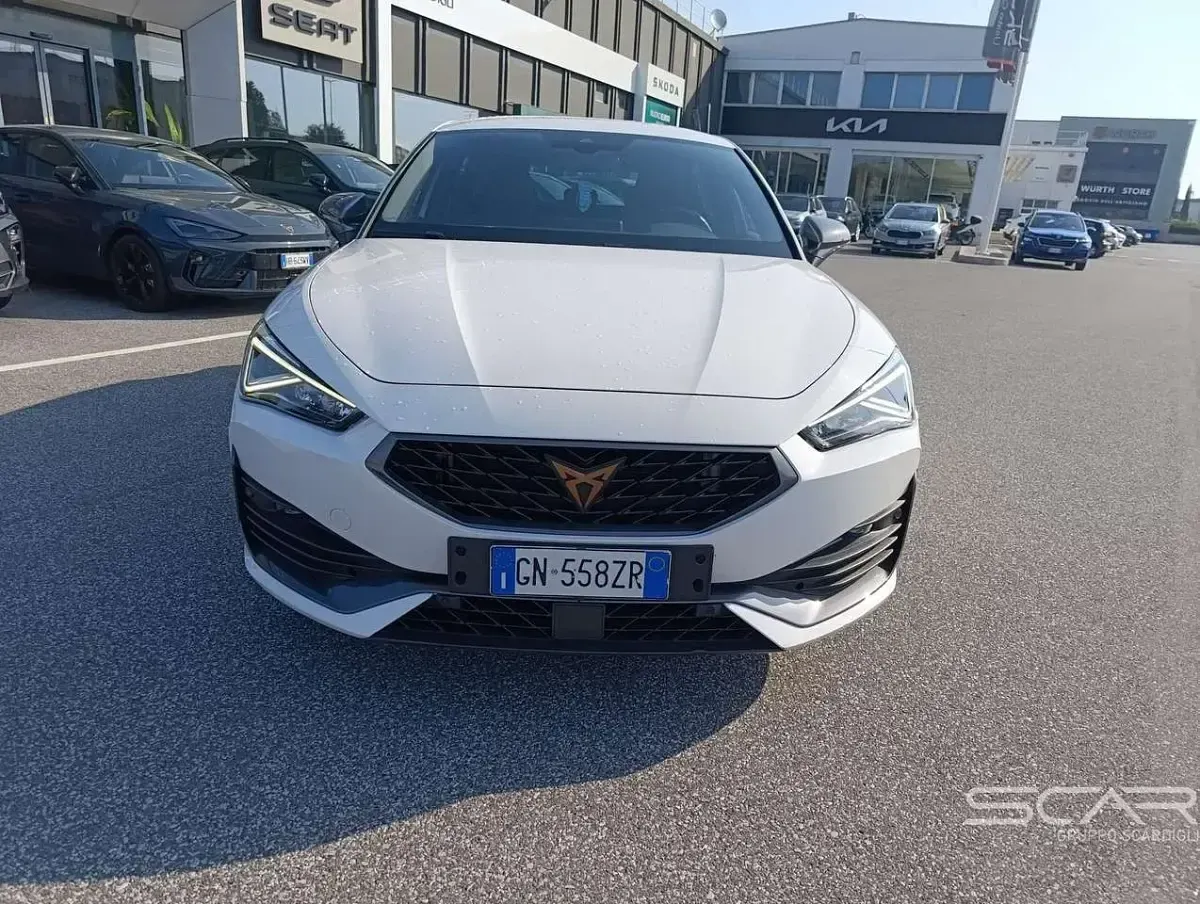 Usata Cupra Leon 150 CV (110 kW) 2023 Other Berlina
