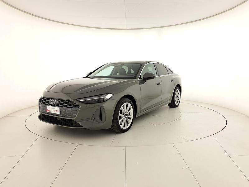 Usata Audi A5 Advanced Plus 204 CV (150 kW) 2025 Grigio chronos metallizzato Berlina