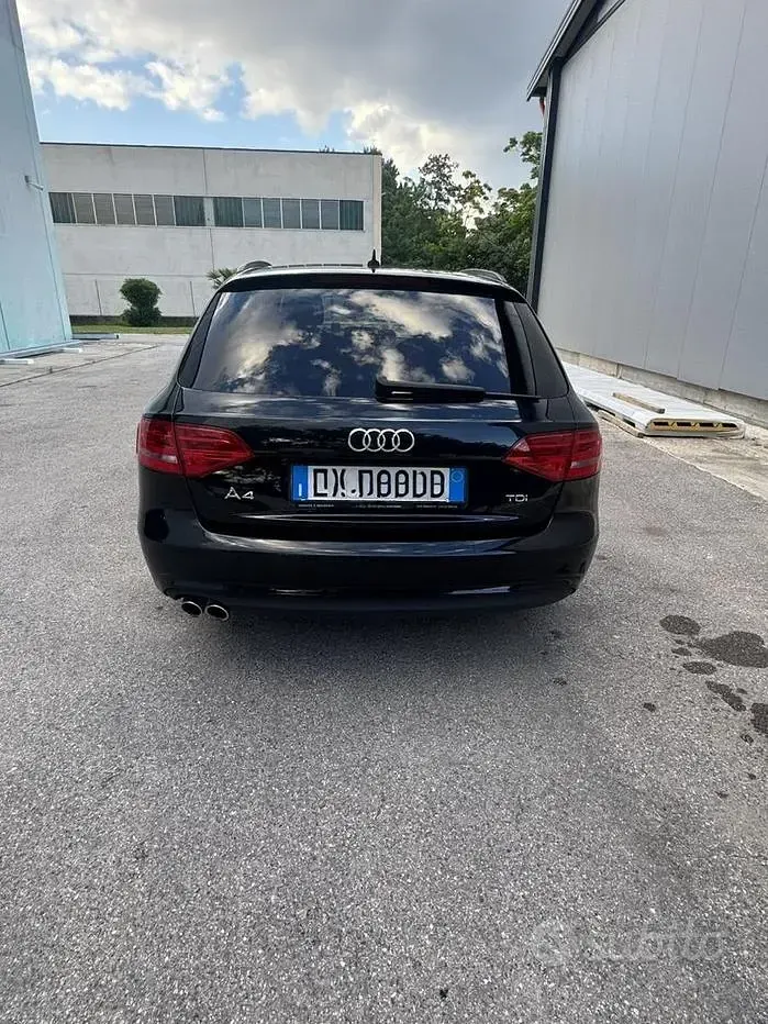 Usata Audi A4 150 CV (110 kW) 2014 Nero Station wagon