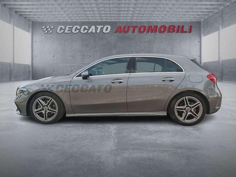 Usata Mercedes A180 AMG Line Premium 116 CV (85 kW) 2024 Grigio Berlina