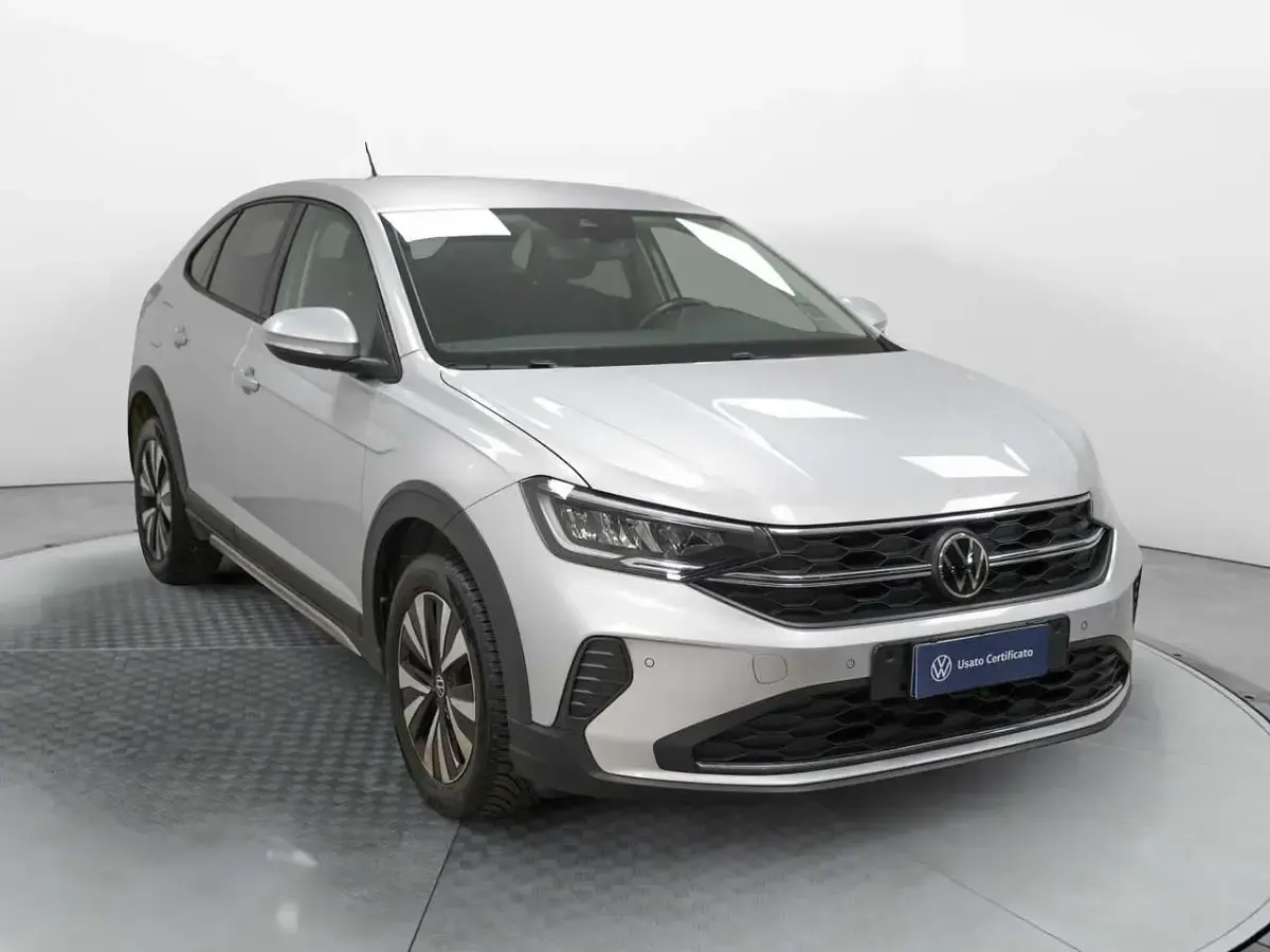 Usata VW Taigo Life 95 CV (69 kW) 2023 Argento SUV