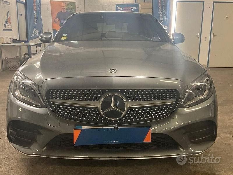 Usata Mercedes C200 AMG line 160 CV (117 kW) 2021 Grigio Berlina