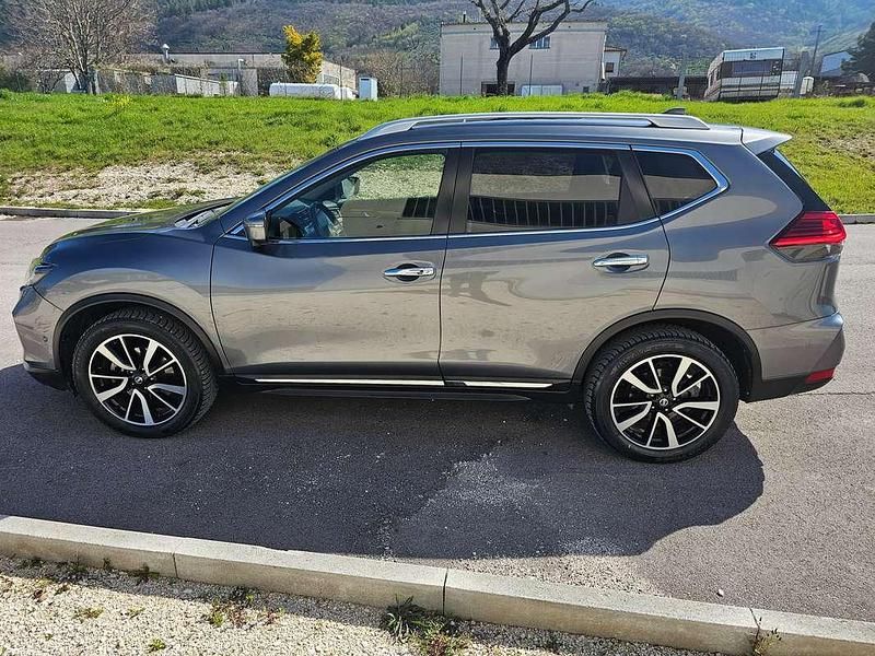 Usata Nissan X-Trail Tekna 150 CV (110 kW) 2020 Grigio SUV