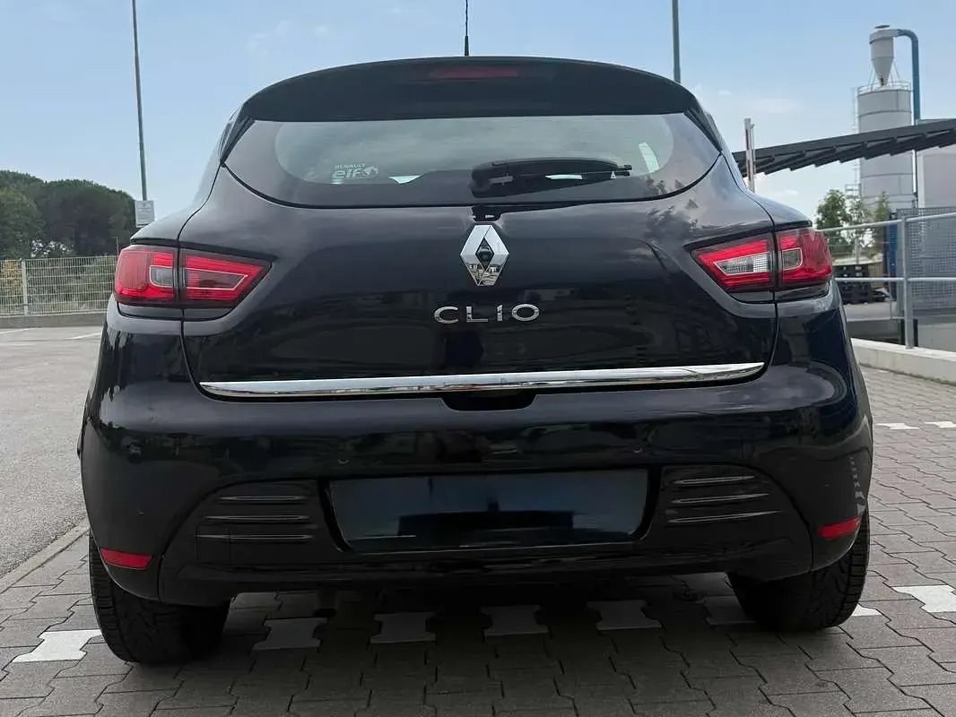 Usata Renault Clio IV 75 CV (55 kW) 2018 Nero Berlina
