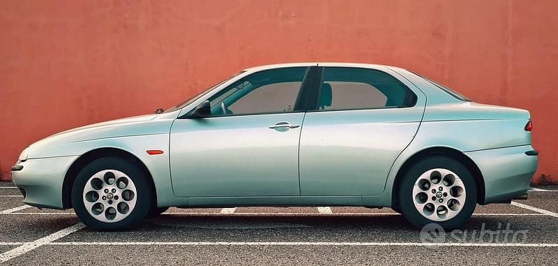 Verde Usata 2000 Alfa Romeo 156 Tre volumi | 3499 € (Buon prezzo) - Immagine 1/4