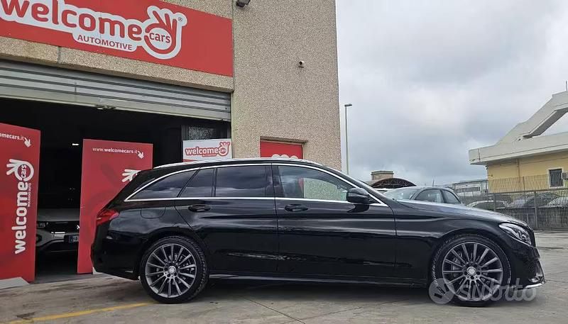 Usata Mercedes C220 Premium 170 CV (125 kW) 2016 Nero Station wagon