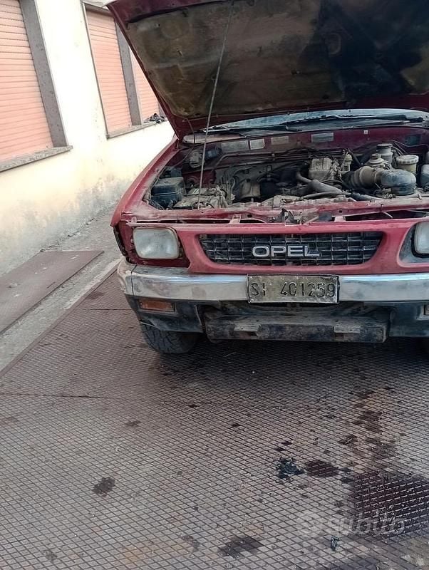 Usata Opel Campo 76 CV (55 kW) 1992 Pick-up