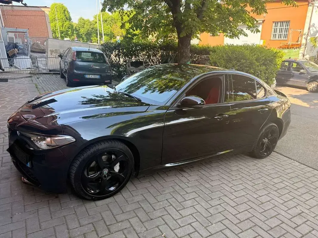 Usata Alfa Romeo Giulia Executive 150 CV (110 kW) 2018 Berlina