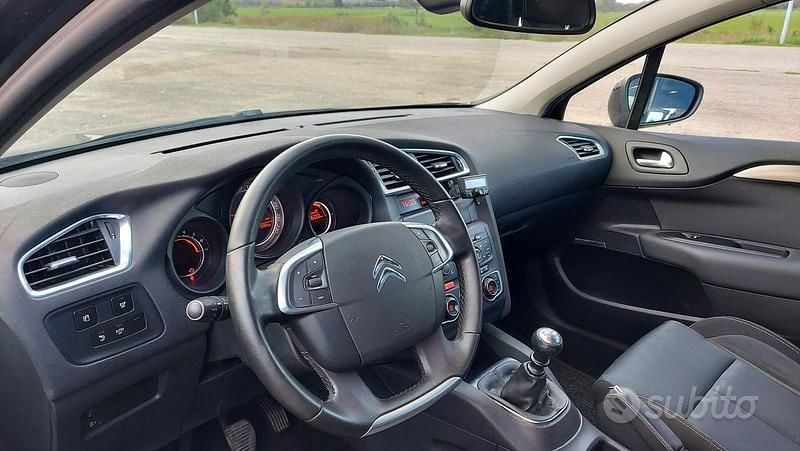 Usata Citroën C4 Exclusive 110 CV (80 kW) 2012 Nero Berlina