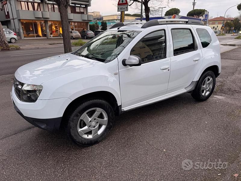 Usata Dacia Duster 110 CV (80 kW) 2012 Bianco SUV