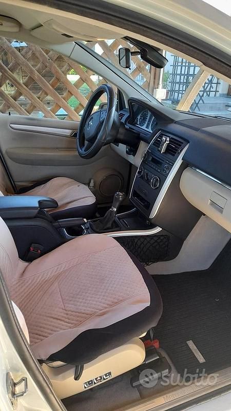 Usata Mercedes B180 116 CV (85 kW) 2010 Monovolume