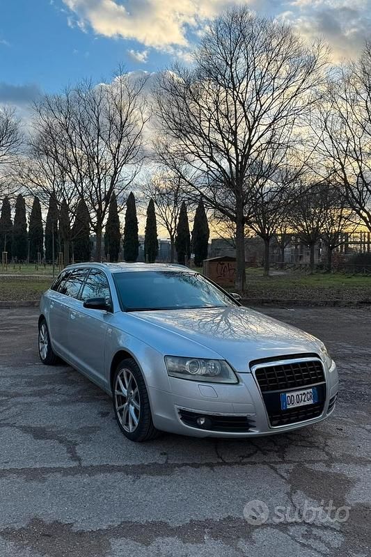 Usata Audi A6 140 CV (102 kW) 2006 Grigio Station wagon