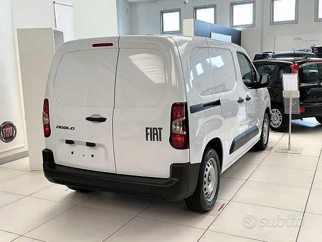 Nuova Fiat Doblò 131 CV (96 kW) 2025 Bianco Monovolume