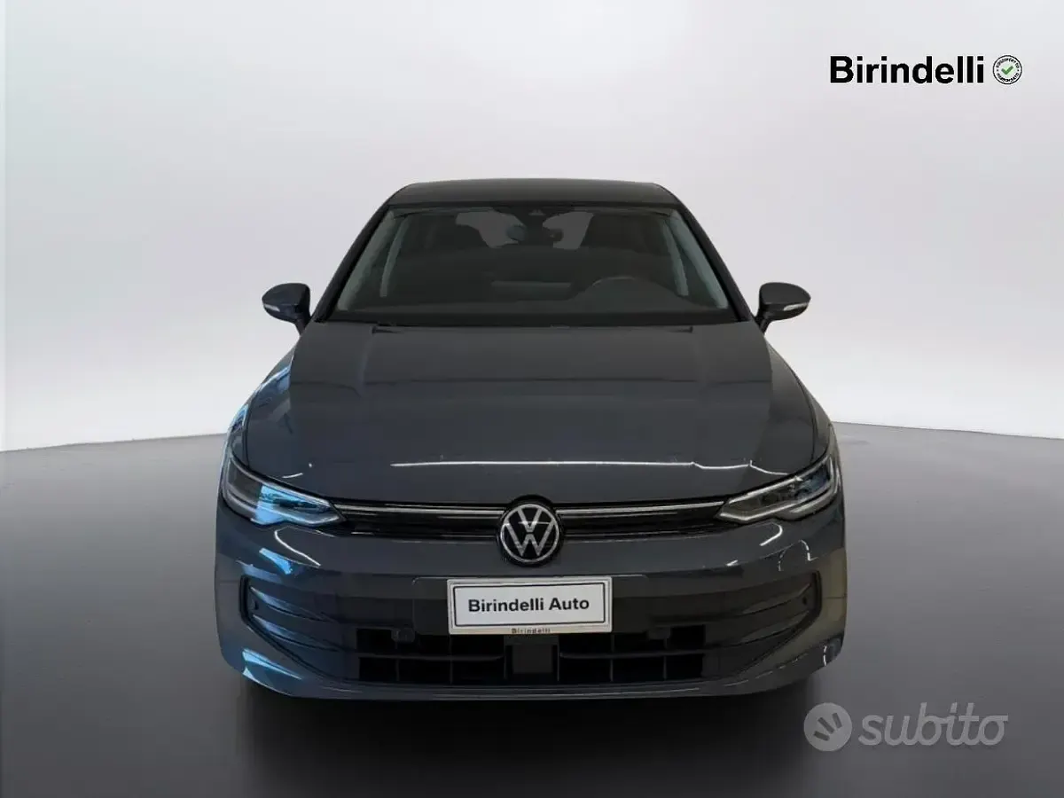 Usata VW Golf 115 CV (84 kW) 2024 Grigio Monovolume
