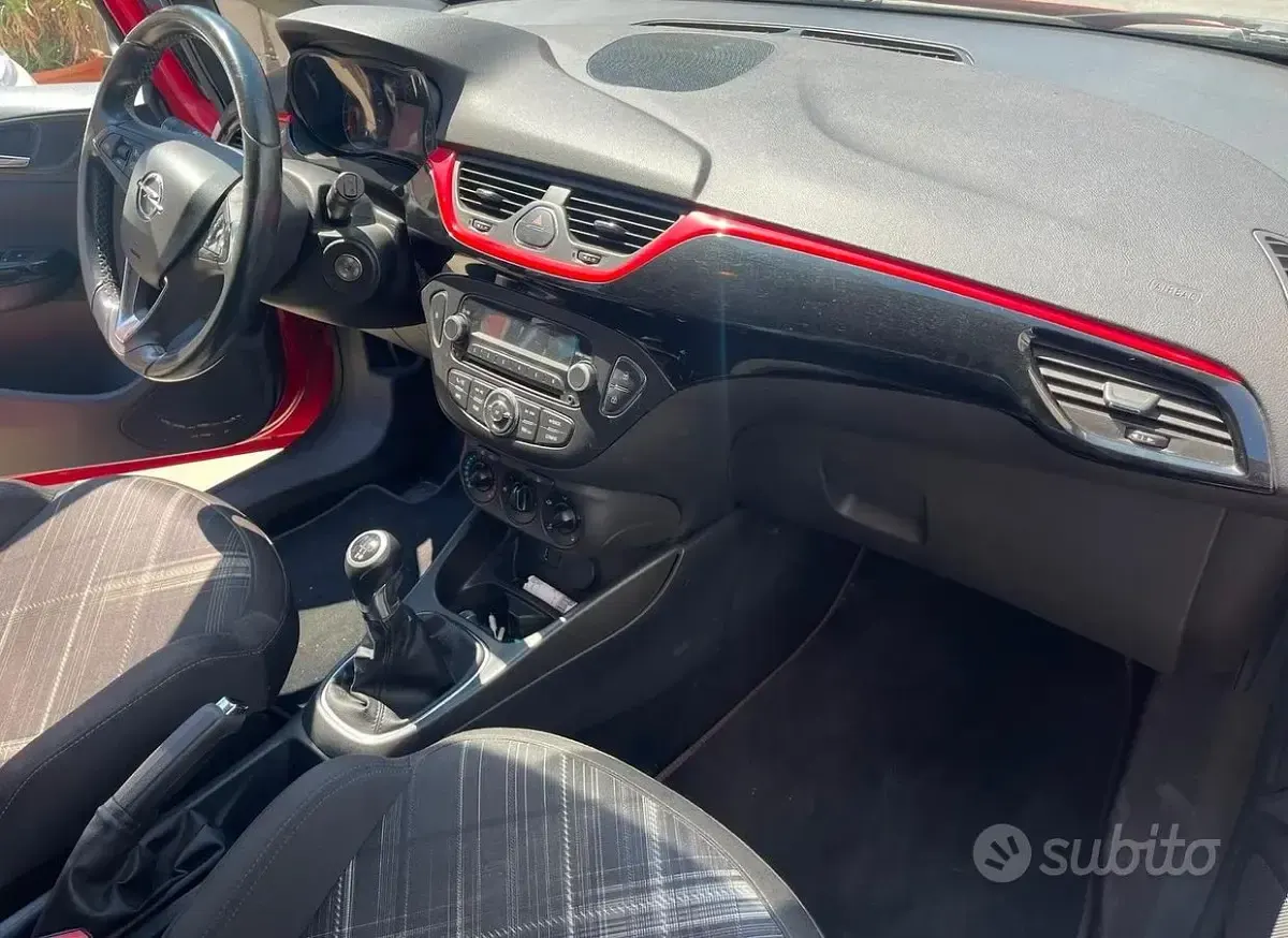 Usata Opel Corsa 69 CV (50 kW) 2017 Rosso Utilitaria