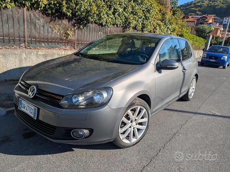 Usata VW Golf VI 110 CV (80 kW) 2009 Grigio Utilitaria