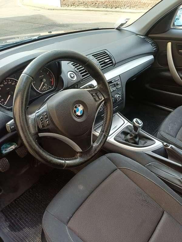 Usata BMW 118 143 CV (105 kW) 2009 Utilitaria