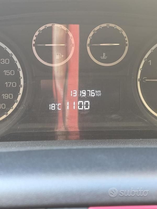 Usata Lancia Ypsilon 69 CV (50 kW) 2015 Bianco Utilitaria