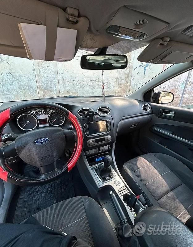 Usata Ford Focus 110 CV (80 kW) 2010 Berlina