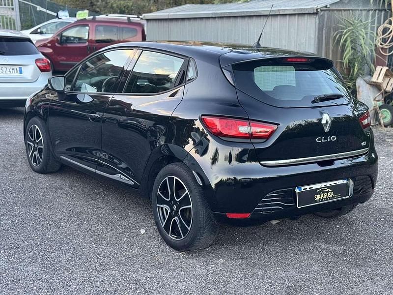 Usata Renault Clio IV 75 CV (55 kW) 2014 Other Berlina