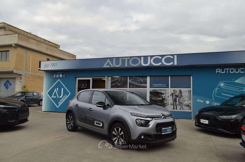 Usata Citroën C3 PureTech 110 CV (80 kW) 2024 Grigio scuro Berlina