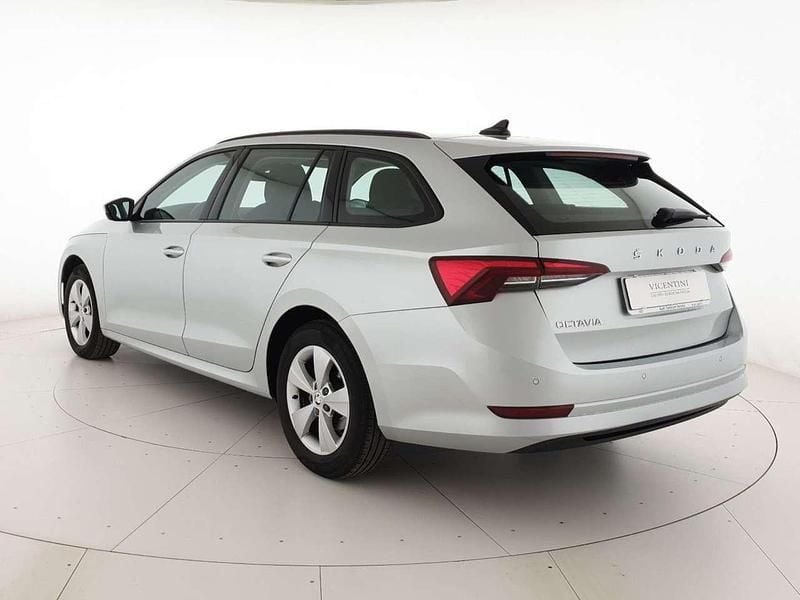 Occasion Skoda Octavia Executive 150 ch (110 kW) 2021 Argent Break