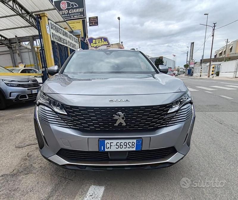 Occasion Peugeot 5008 Allure 131 ch (96 kW) 2021 Gris SUV