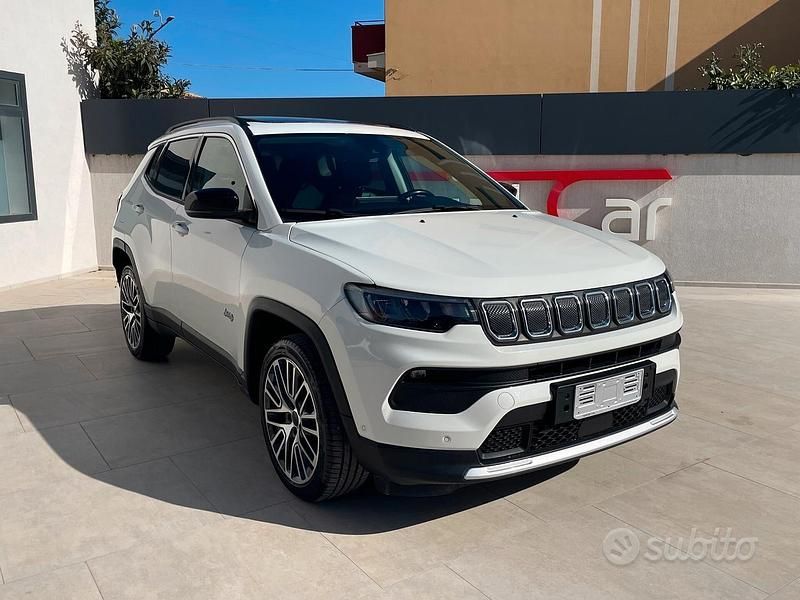 Usata Jeep Compass Limited 130 CV (95 kW) 2022 Bianco SUV