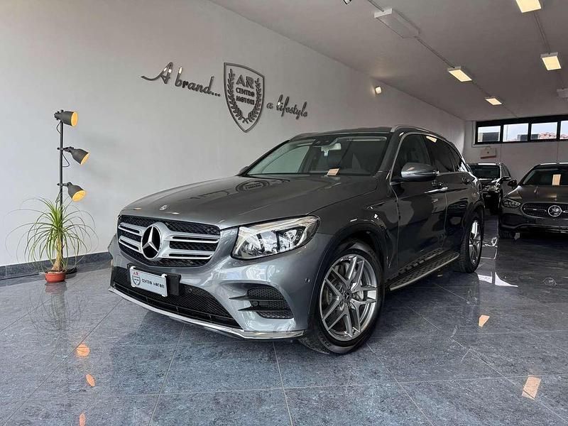 Grigio slenite Usata 2016 Mercedes GLC220 Premium SUV | 19.800 € (Cara) - Immagine 1/4