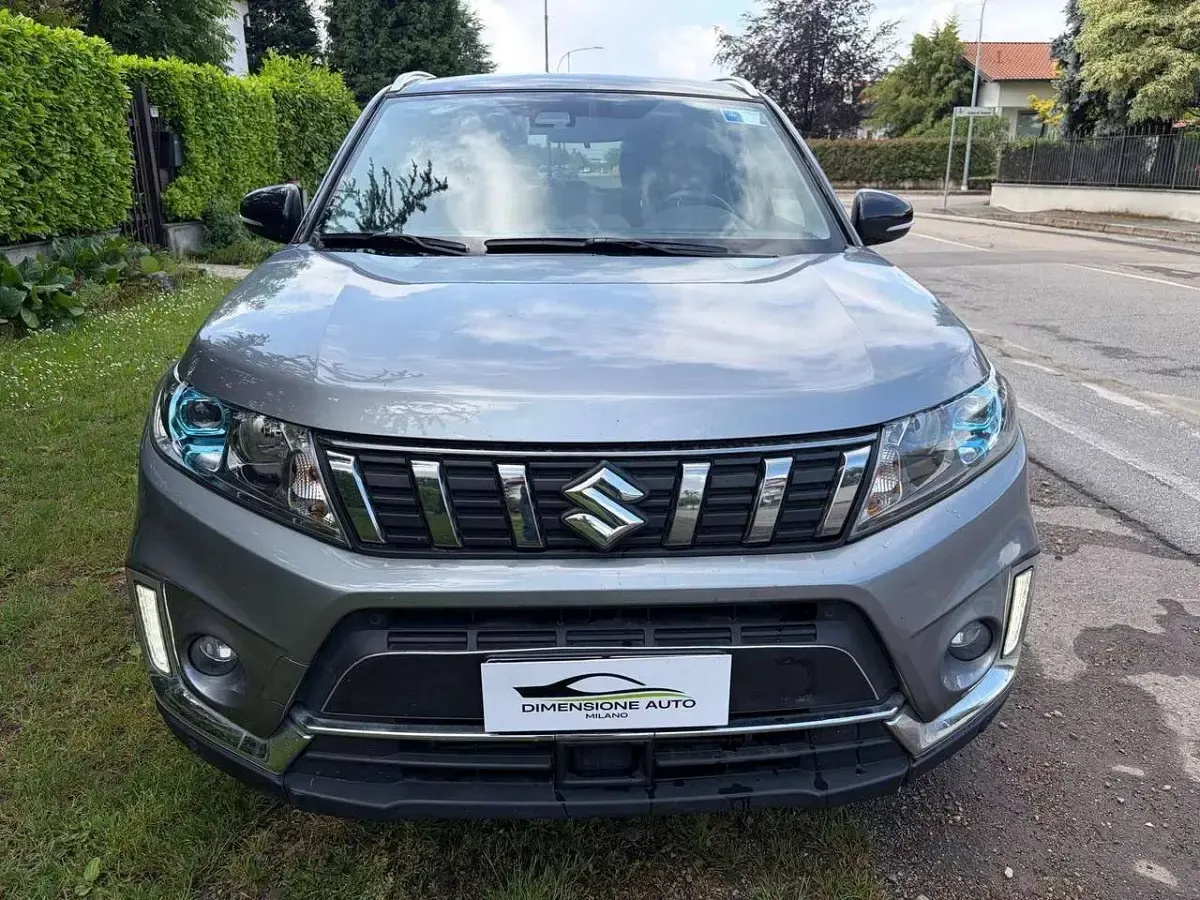 Usata Suzuki Vitara 140 CV (102 kW) 2019 Grigio SUV